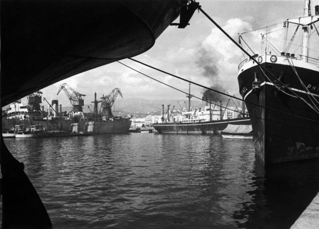 Pireas-1946_Photo-Werner-Bischof