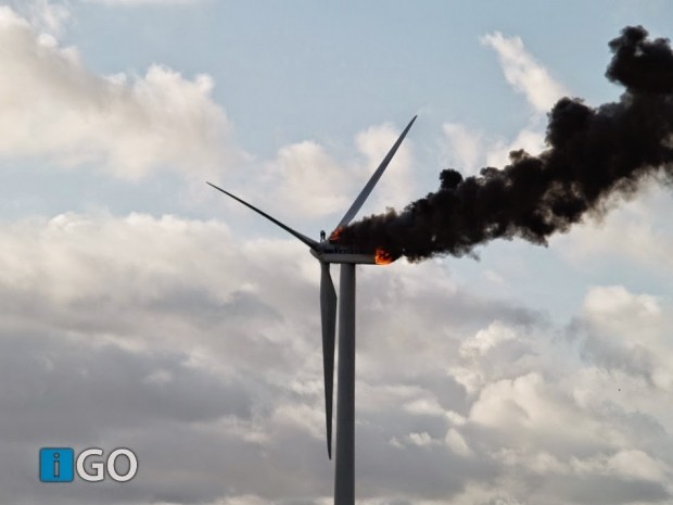 Two-engineers-died-when-the-windmill-they-were-working-on-caught-fire.-This-might-be-the-last-picture-taken-of-them-alive